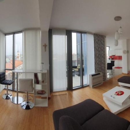 Apartament Penthouse Heart Of Slavonia **** Ðakovo Zewnętrze zdjęcie