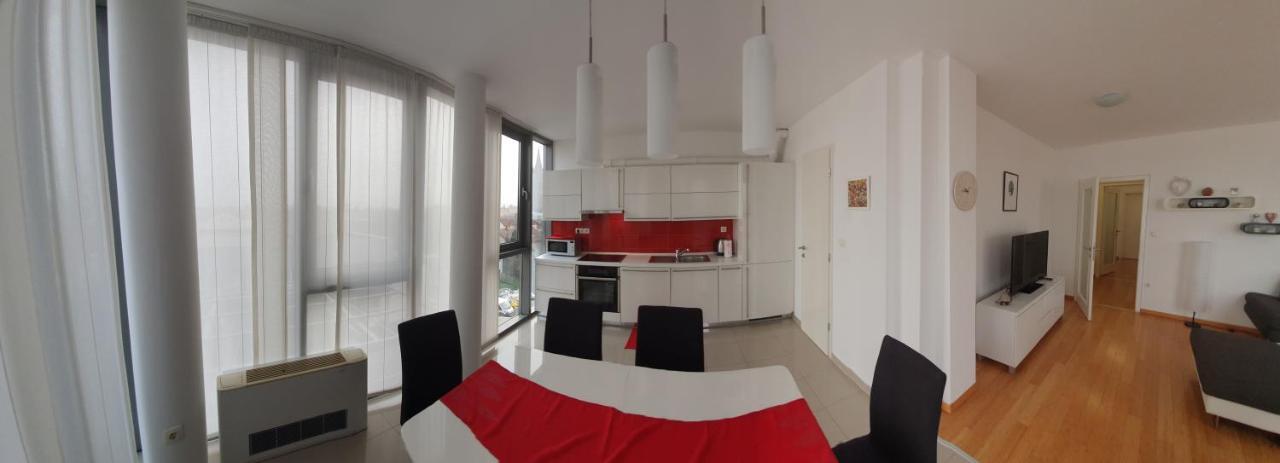 Apartament Penthouse Heart Of Slavonia **** Ðakovo Zewnętrze zdjęcie